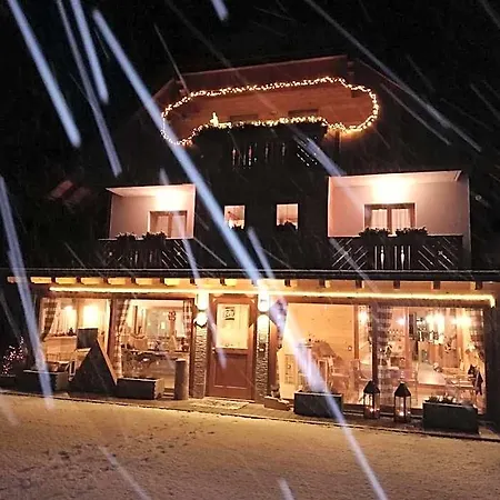 阿菲塔卡梅乐克拉恩克酒店 住宿加早餐酒店